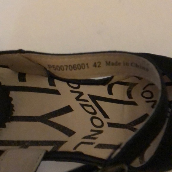 FLY LONDON shoes - Picture 7 of 7